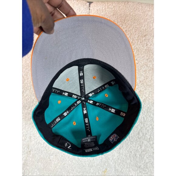 New Era Miami Dolphins 59FIFTY Fitted Cap Size 7 3/8 Teal & Orange Polyester - Picture 4 of 8